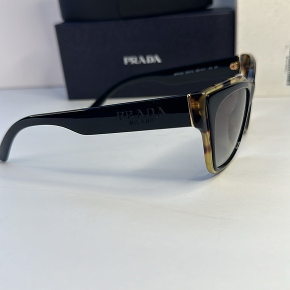 PRADA Acetate Cat Eye Sunglasses SPR 23X-F Black - Picture 4 of 14